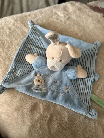 Doudou mouchoir 
