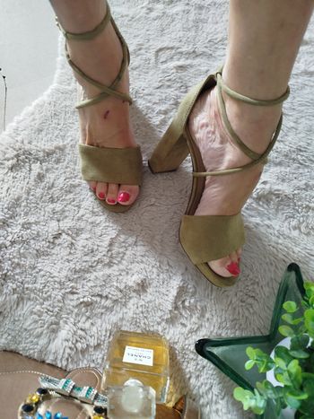 Sandales kaki H&M lire annonce