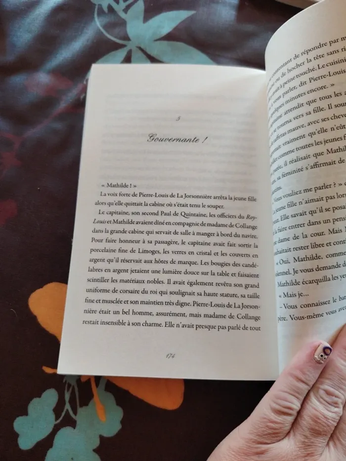 Livre "mon roman chéri" - photo numéro 5