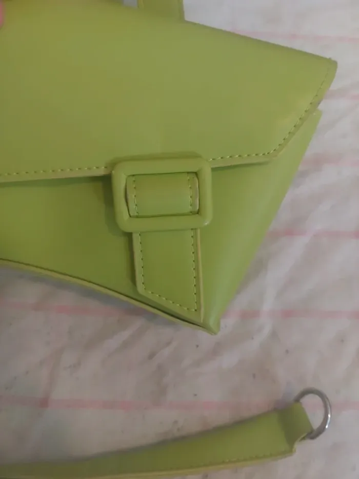 Sac à main vert fluo - photo numéro 7