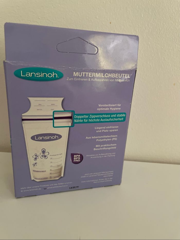 Sachets de conservation du lait maternel Lansinoh – 25 sachets à 6€ ( négociable) - photo numéro 2