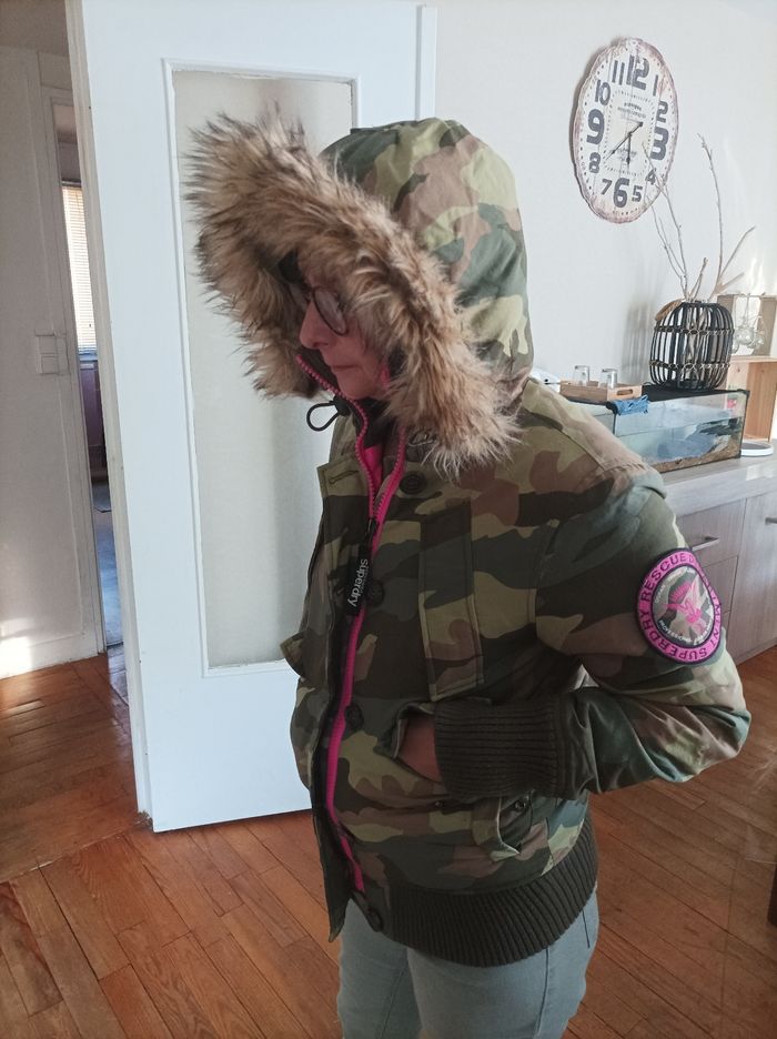 Blouson femme taille xs 34 de marque Superdry