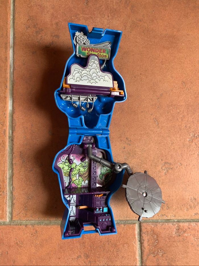 Polly pocket Spider-Man  micro machines 1996 Bluebird - photo numéro 3