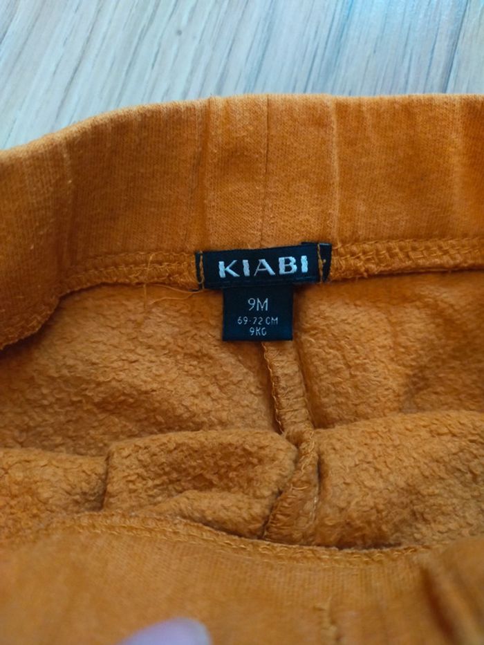 Pantalon moutarde Kiabi 9 mois - photo numéro 3