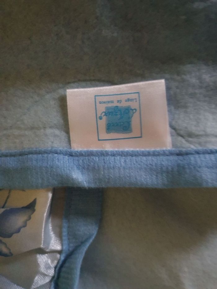 Couette 190x199 - photo numéro 4