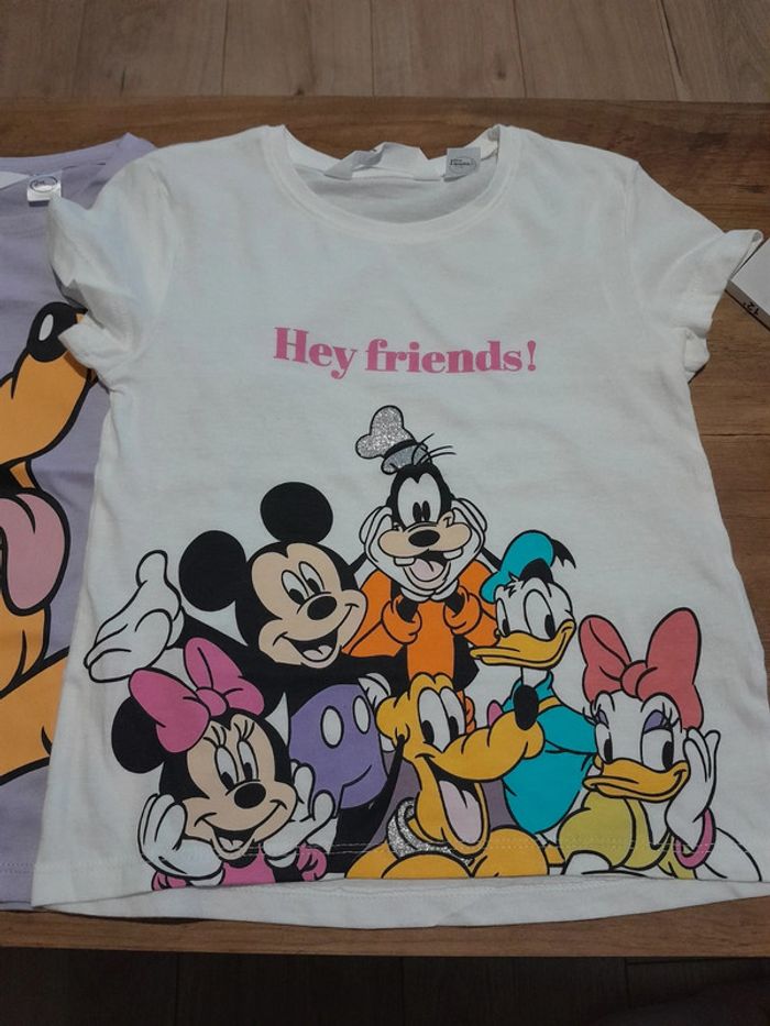 Lot t-shirts Disney 5A-6A - photo numéro 2