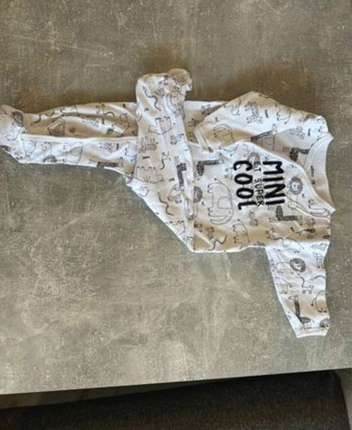 Lot de 5 vêtements - photo numéro 6