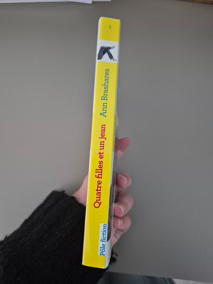 Quatre filles et un jean - photo numéro 3