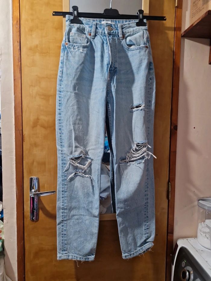 Jean troué Zara