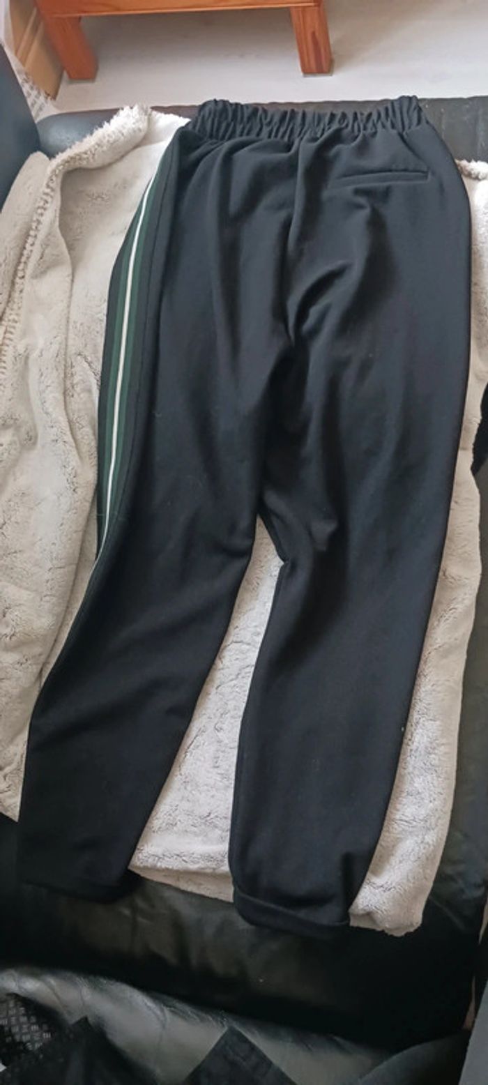 Pantalon/ jogging taille XS . Bershka - photo numéro 4