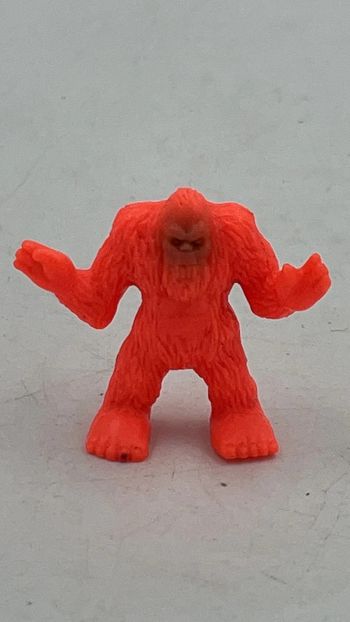 Figurine Monster In My Pocket Bigfoot néon rouge Matchbox N•17