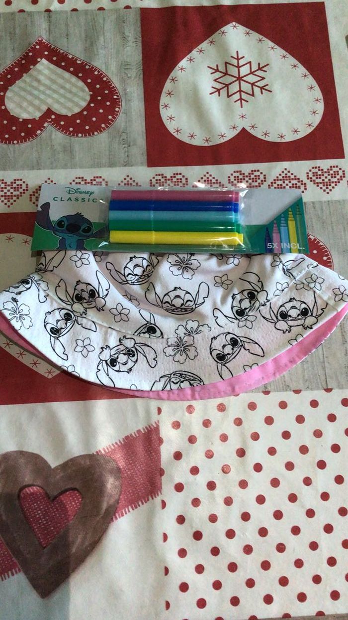 Bob à colorier stitch 3 ans / 98 cm·Neuf sans étiquette·Disney