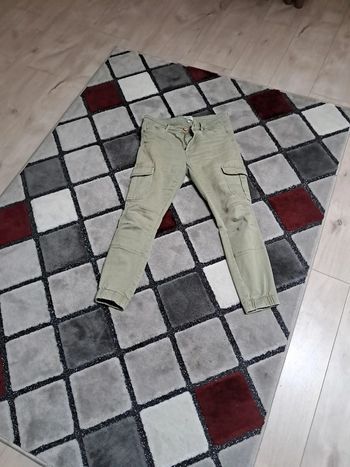 Cargo taille 40 only