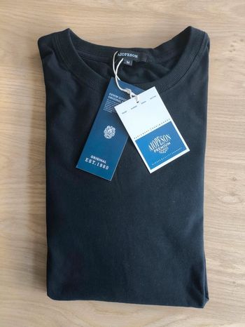 Tee-shirt manches longues neuf taille M noir