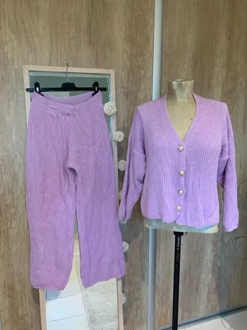 Joli ensemble cardigan et pantalon large en maille femme