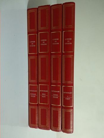 Dictionnaire L'univers en couleurs Larousse en 4 volumes de 1988