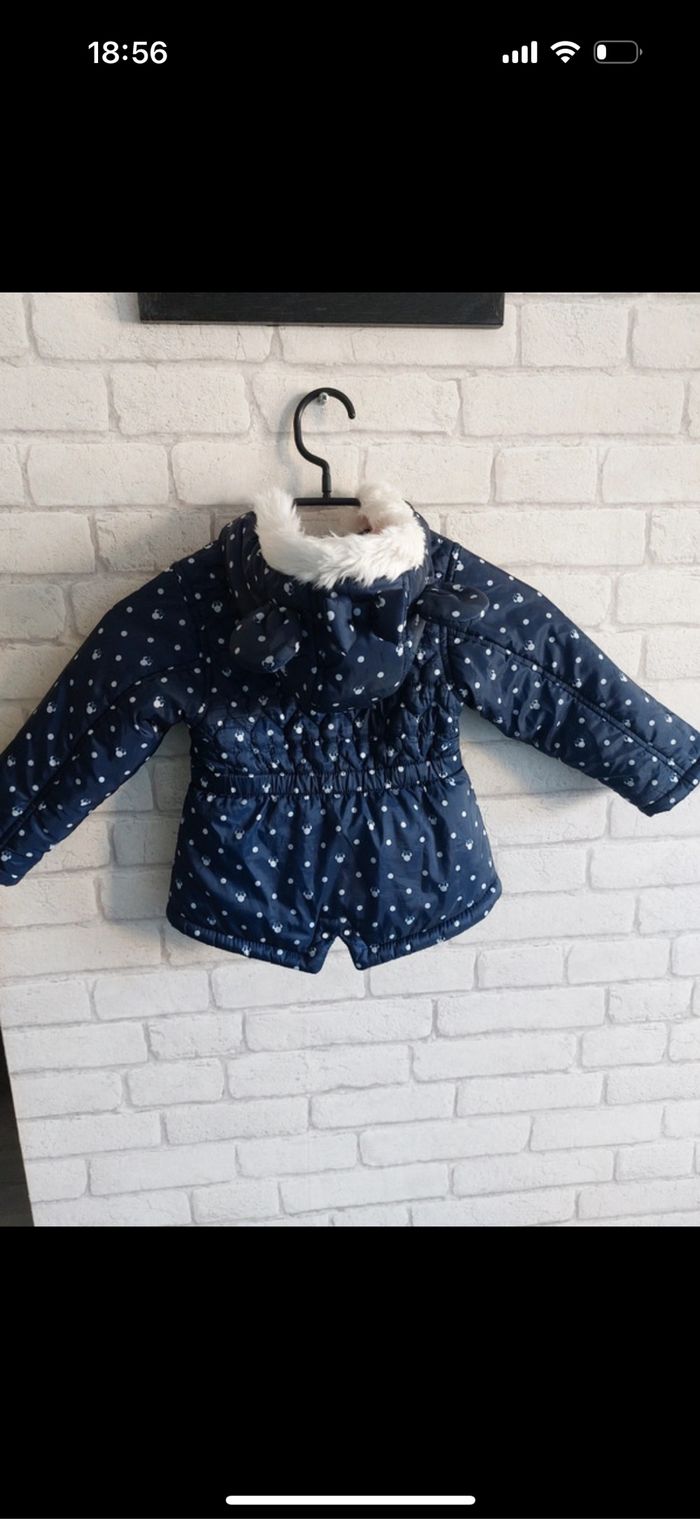 Manteau C&A Disney taille 24 - 36 mois - photo numéro 2