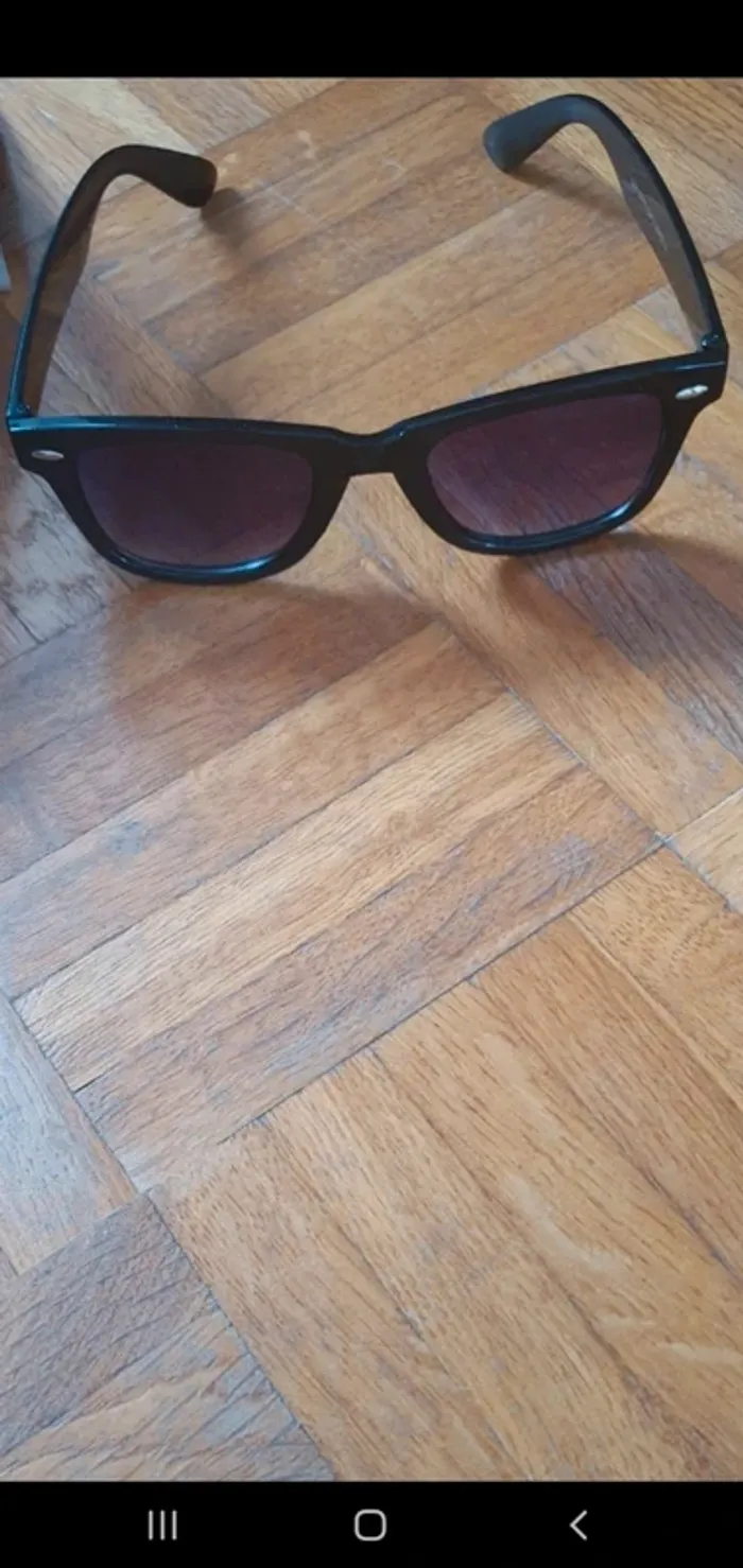 Lot d une casquette et de lunette - photo numéro 3