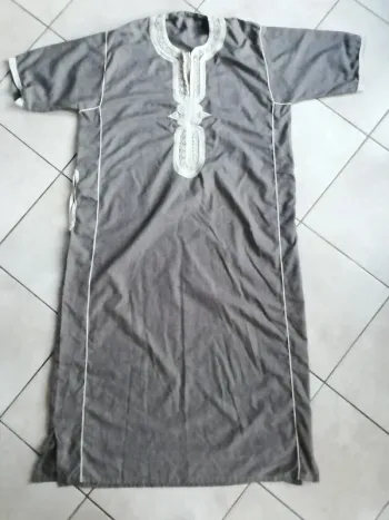 Abaya / Robe De Prière Homme - Kamis Taille env L - L/XL - XL.