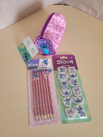 Trousse, crayons, gommes Stitch