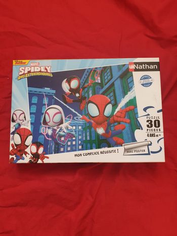 Puzzle spiderman 30 pièces 