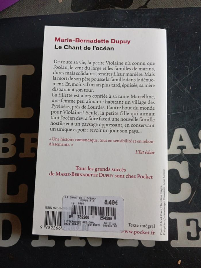 Livre de poche comme Neuf Le chant de l océan de Marie Bernadette Dupuy - photo numéro 2