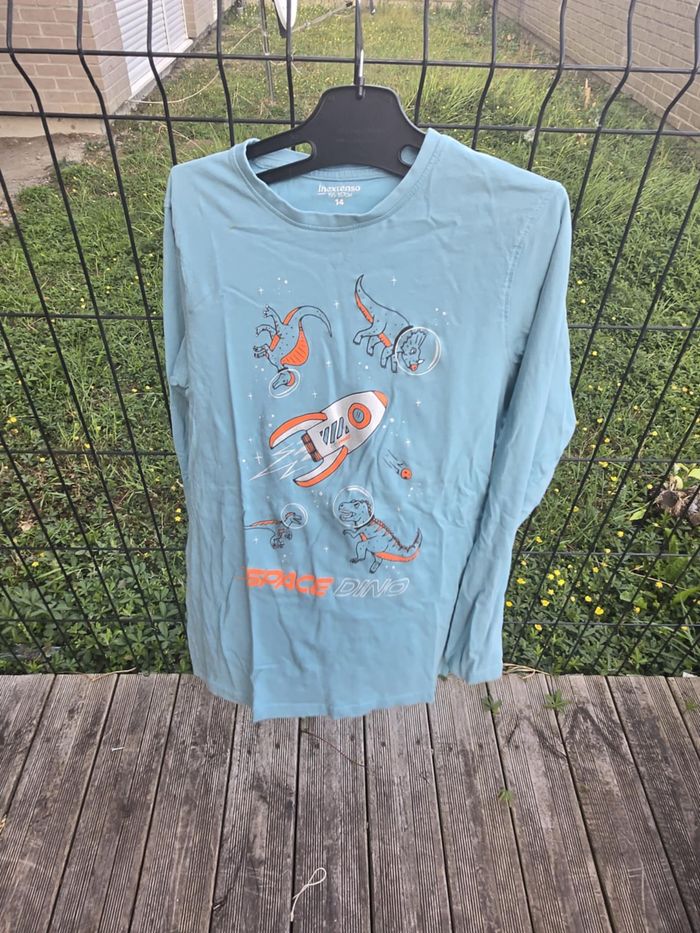 Pull manche longue in extenso taille 14 ans