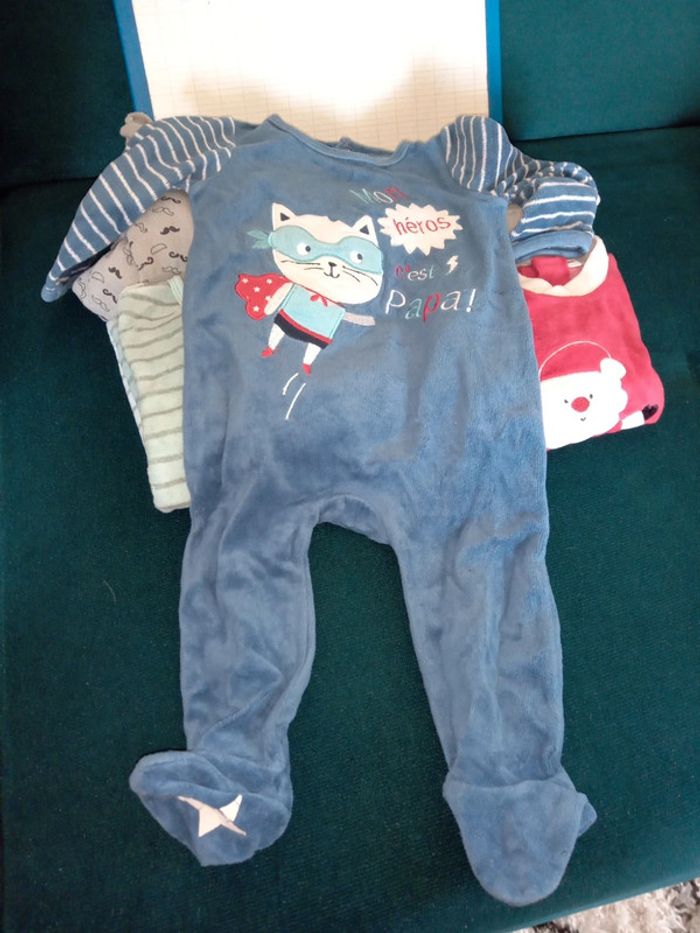 Lot de 6 pyjamas grenouillères 6mois bébé - photo numéro 3