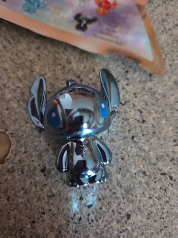 Figurine stitch bleu