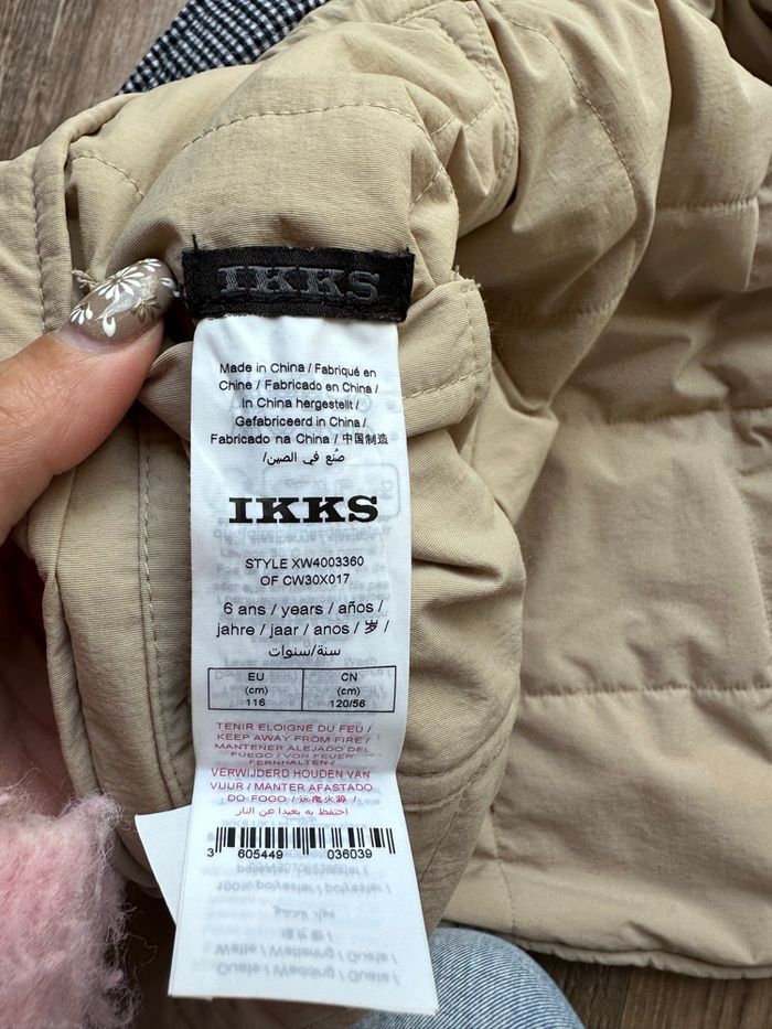 - Veste réversible IKKS - 6 ans - Porté 2 fois - photo numéro 2
