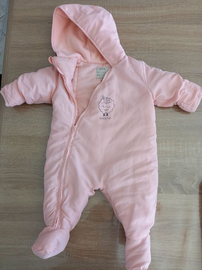 Lot vêtements 6 mois - photo numéro 4