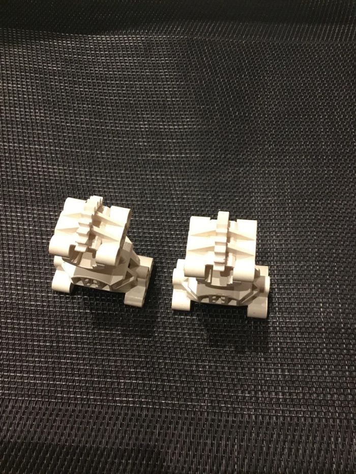 Lego Bionicle lot 2 corps torses blancs pièces détachées - photo numéro 9