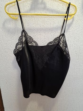 Joli caraco femme St Michael 42 noir décolleté dentelle très bon état
