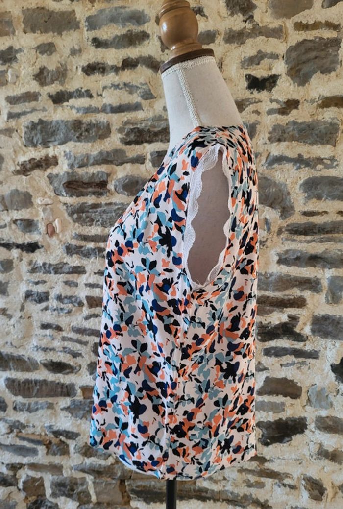 Blouse manches courtes à motifs et dentelle écrue corail et bleu turquoise Pull&Bear Taille 42 - photo numéro 3