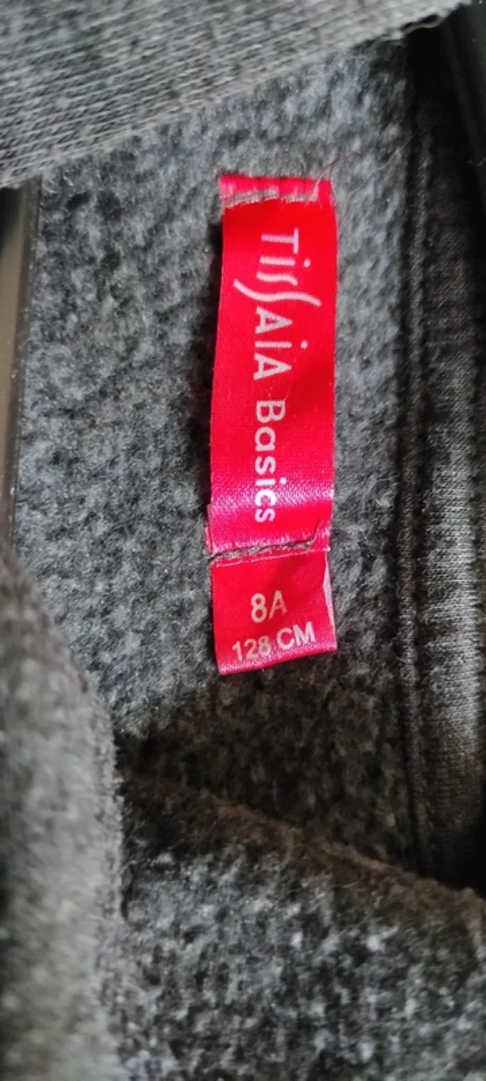 🐼 Sweat zippé à capuche Tissaia 8 ans 128 cm  bon état 🐼 - photo numéro 3