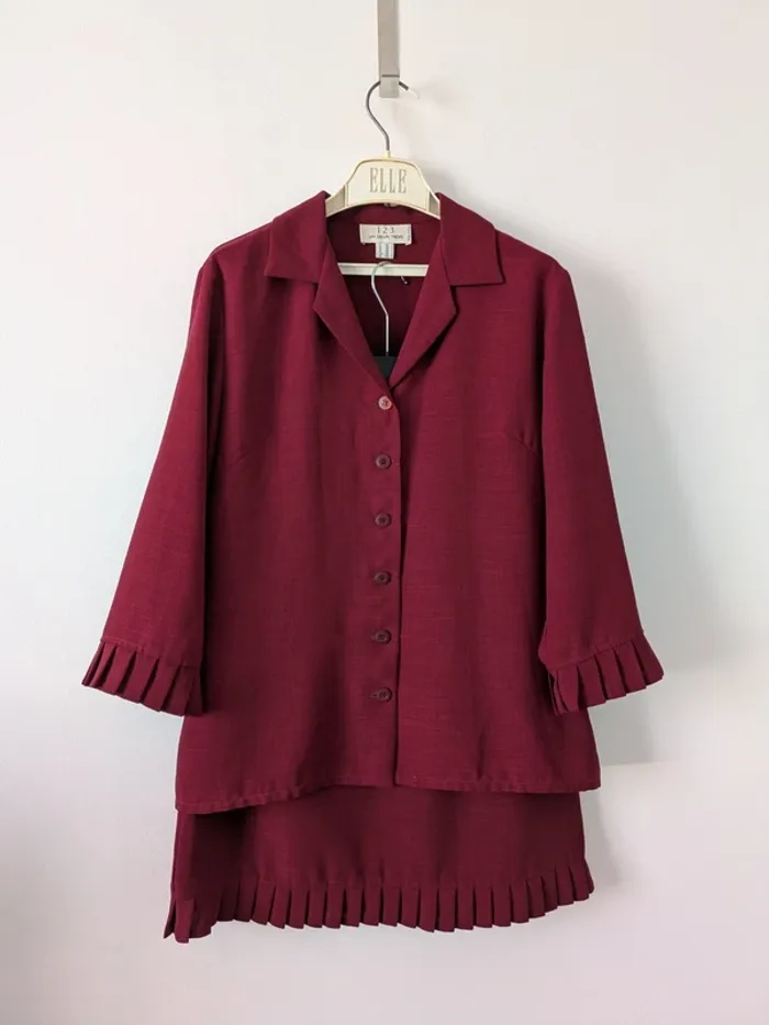 Ensemble d'été vintage bordeaux : jupe et veste - 123 - taille 38/40