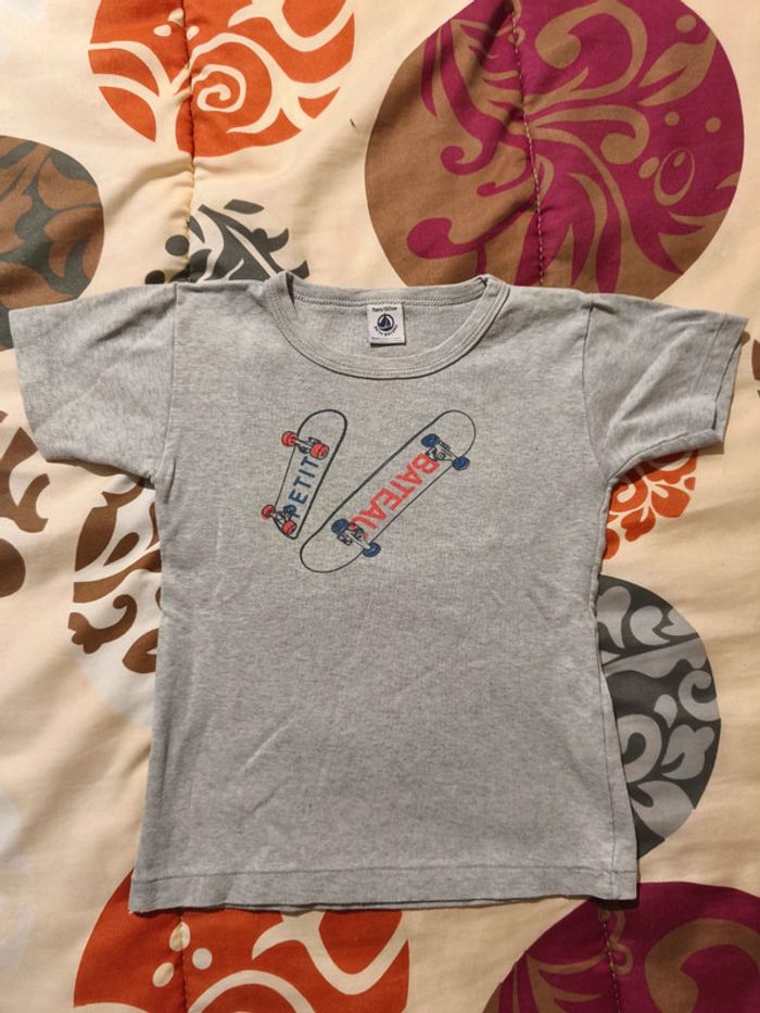 Tee shirt Petit Bateau 5 ans