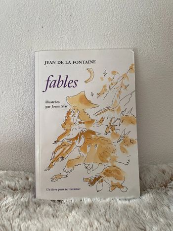 Livre sur les fables de Jean de La Fontaine