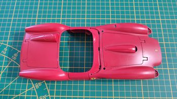 Carcasse coque pièce détachée miniature Ferrari 250 testa rossa 1957 Burago Bburago 1/18 #B29