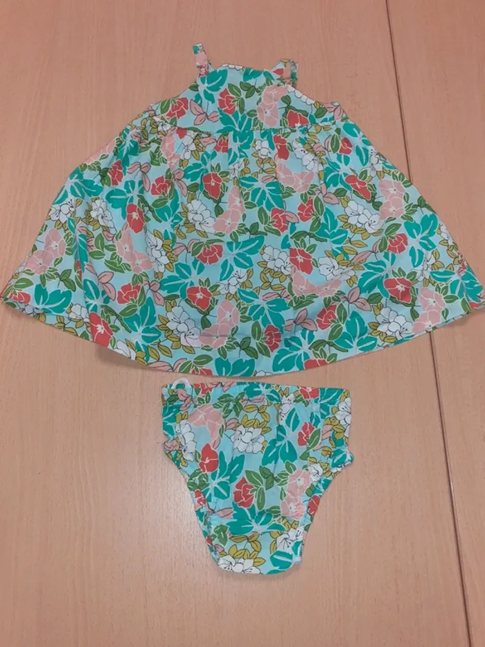 Robe avec culotte