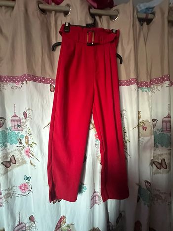 Pantalon rouge