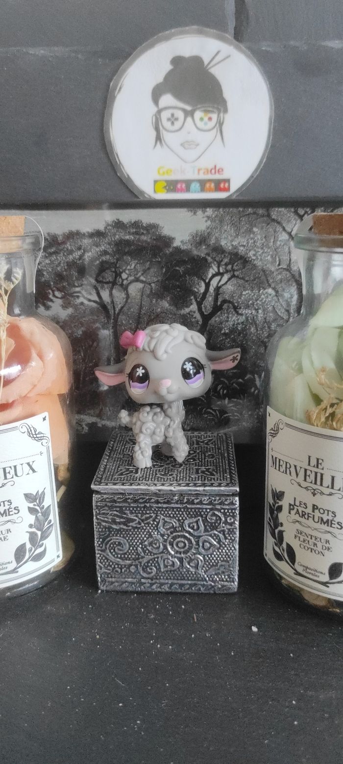 My Littlest Petshop Pet Shop LPS Authentic sheep Lamb 477 Mouton Hasbro