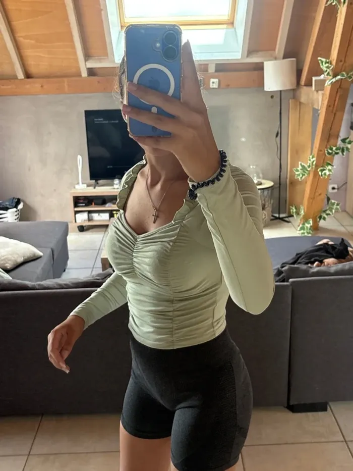 Top femme à manches longues - photo numéro 3