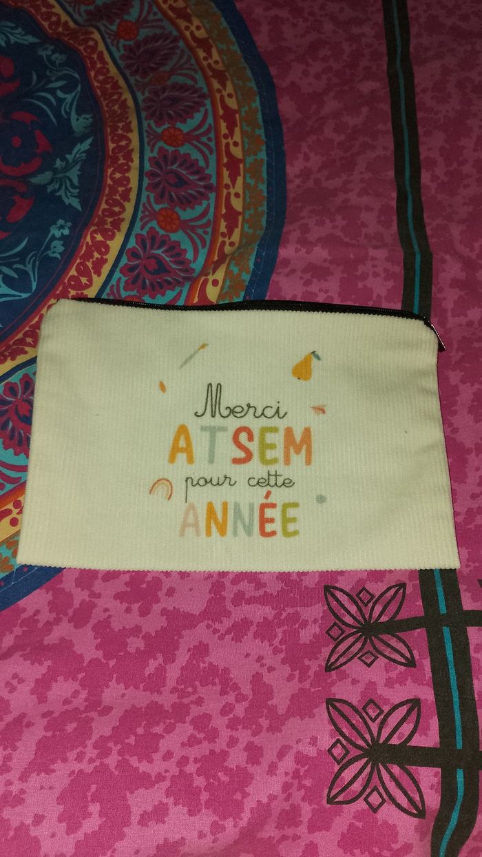 Pochette, trousse Merci ATSEM pour cette année - photo numéro 3