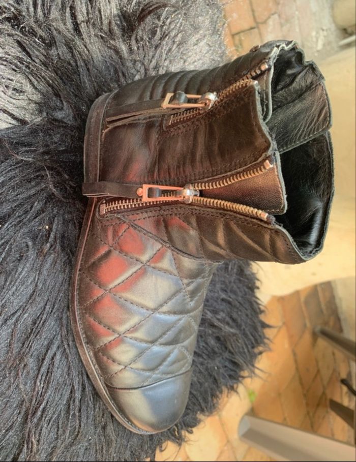 Boots ZADIG ET VOLTAIRE 38 cuir matelassé - photo numéro 2