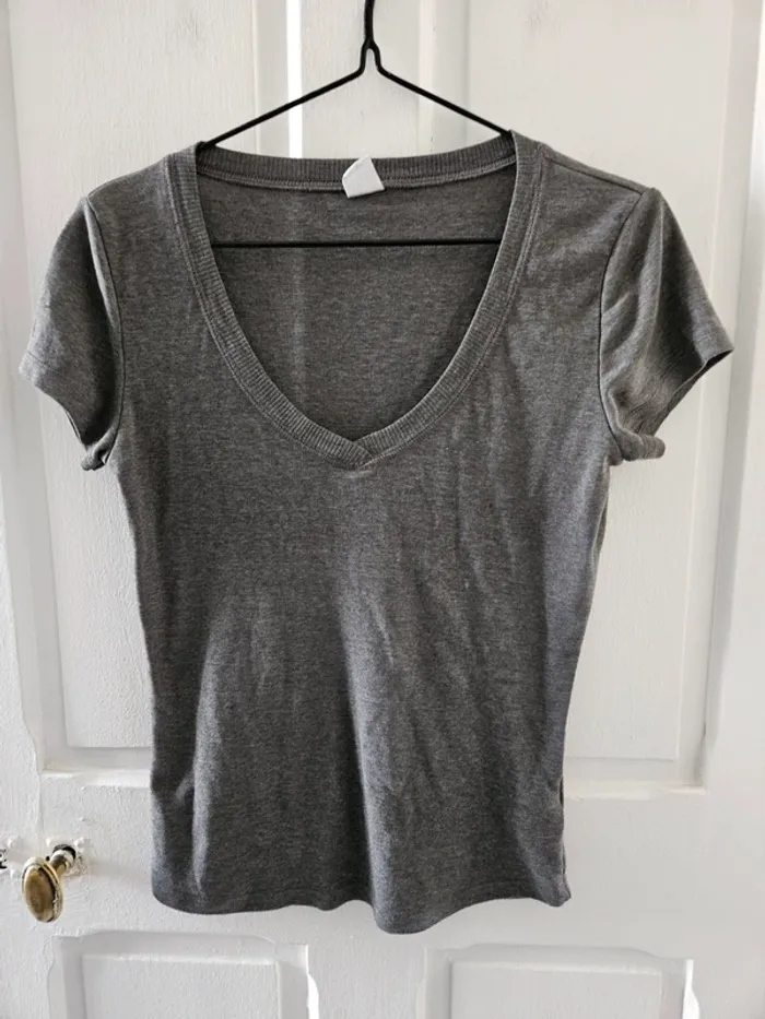 T-shirt T.2 - photo numéro 2