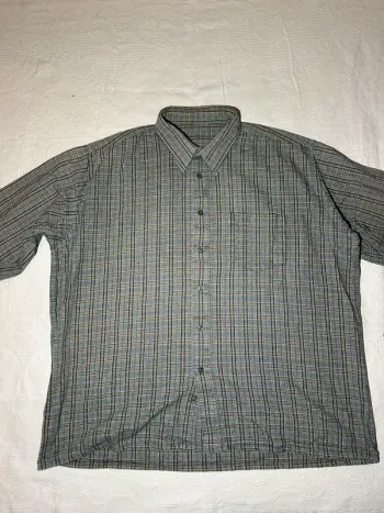 Chemise à carreaux vintage