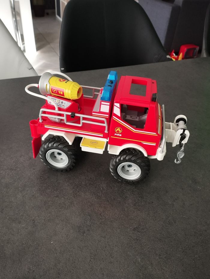 Camion 4x4 de pompier playmobil - photo numéro 5