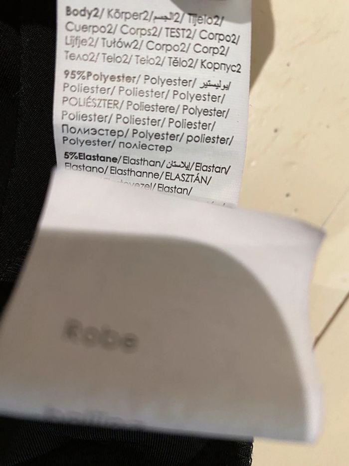 Petite robe noire, Pinky, taille S dentelle - photo numéro 20