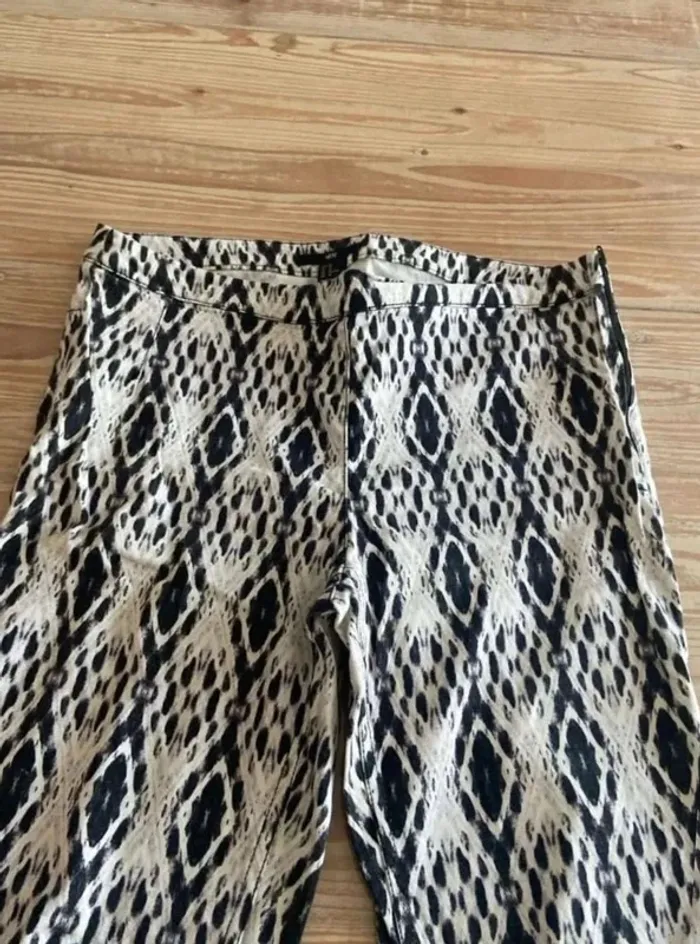 Pantalon  à motif  T40 - photo numéro 3